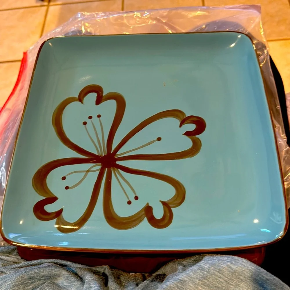 Pier 1 Hibiscus Square Plates Brown Turquois Dinner Discontinued Pattern Pair